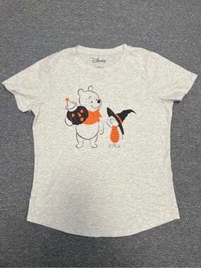 Disney Winnie the Pooh Halloween Graphic Tee Adult M